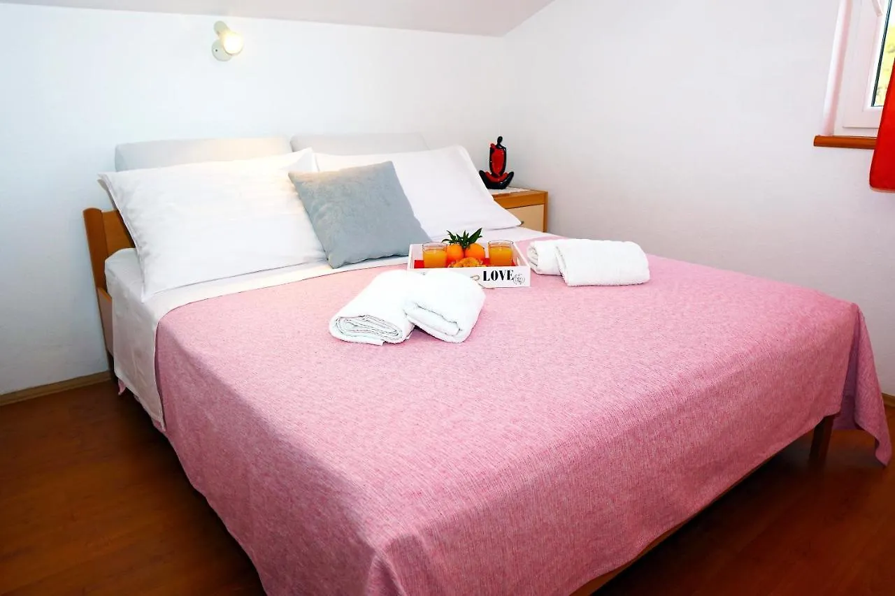 Cvita Apartments Trogir