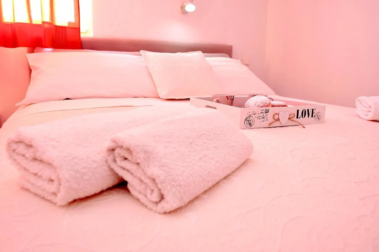 Cvita Apartments Trogir