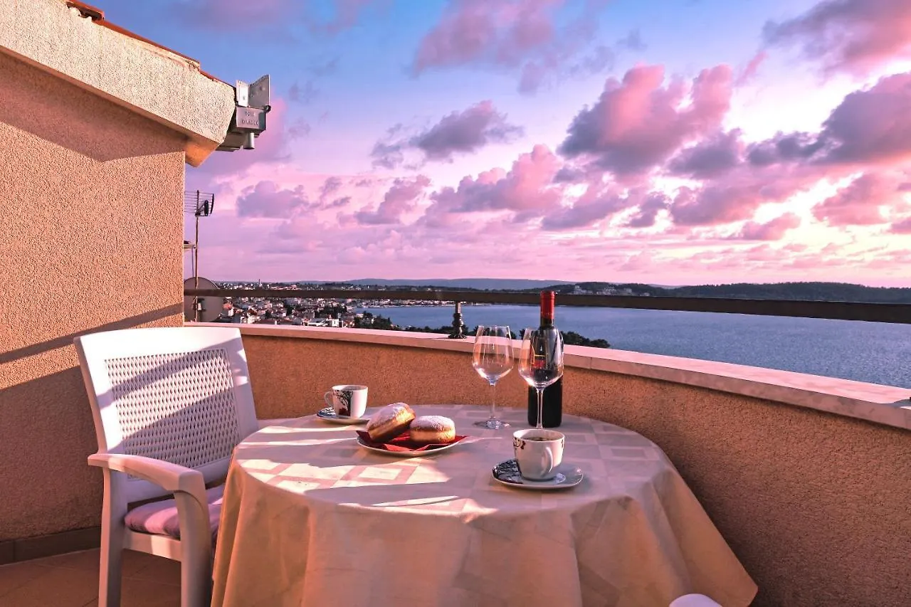 Cvita Apartments Trogir