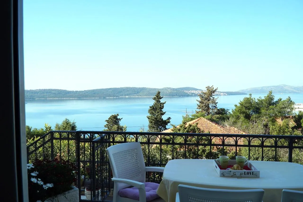 Cvita Apartments Trogir
