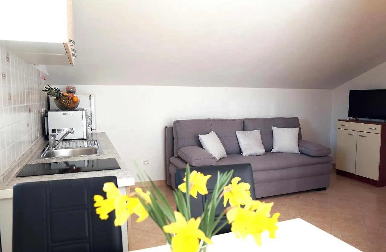 Cvita Apartments Trogir