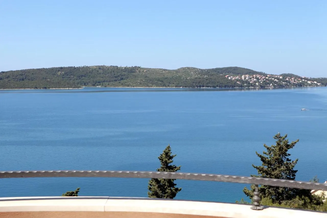 Cvita Apartments Trogir